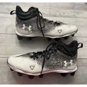 Under Armour Locked Down Men’s Baseball Cleats Shoes, Size Adult 9.